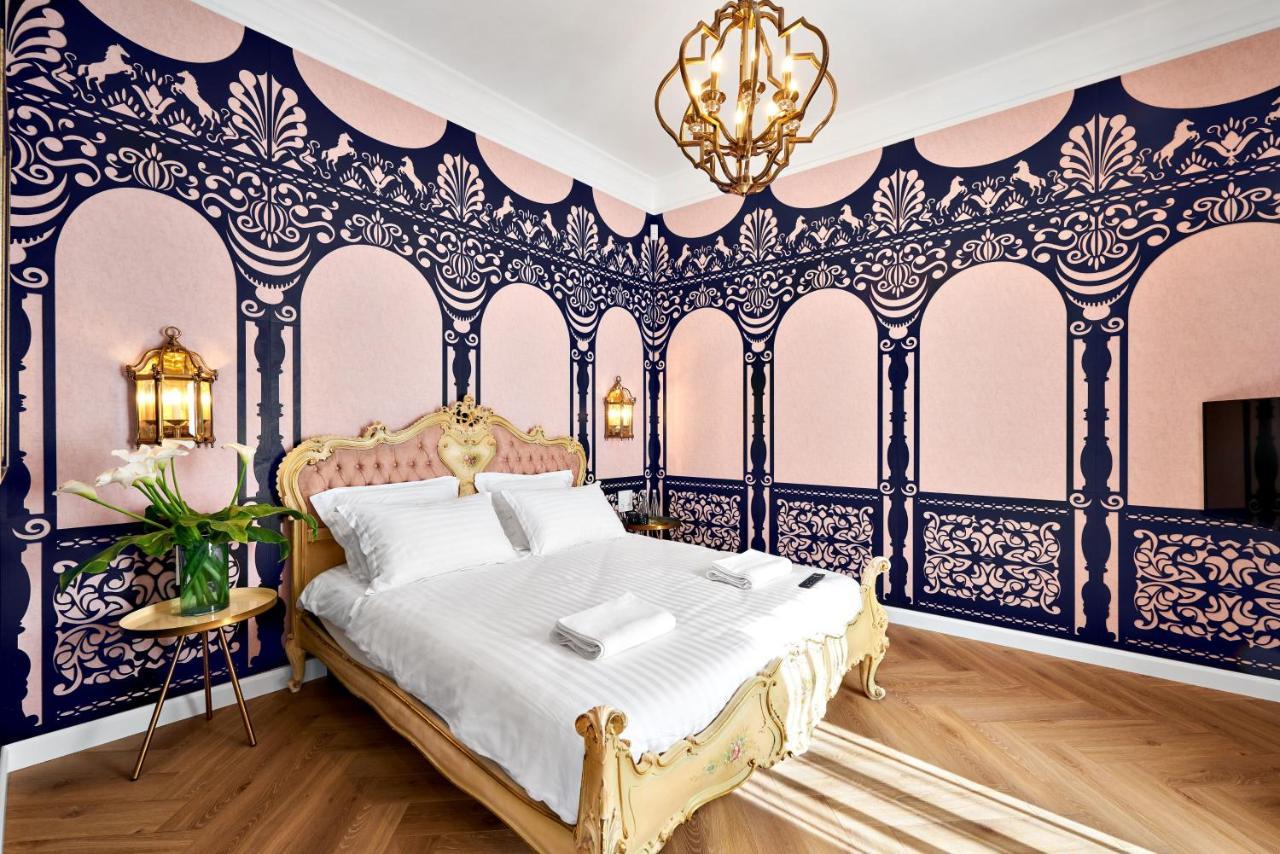 Mola Mola Apart Hotel Λβιβ Εξωτερικό φωτογραφία