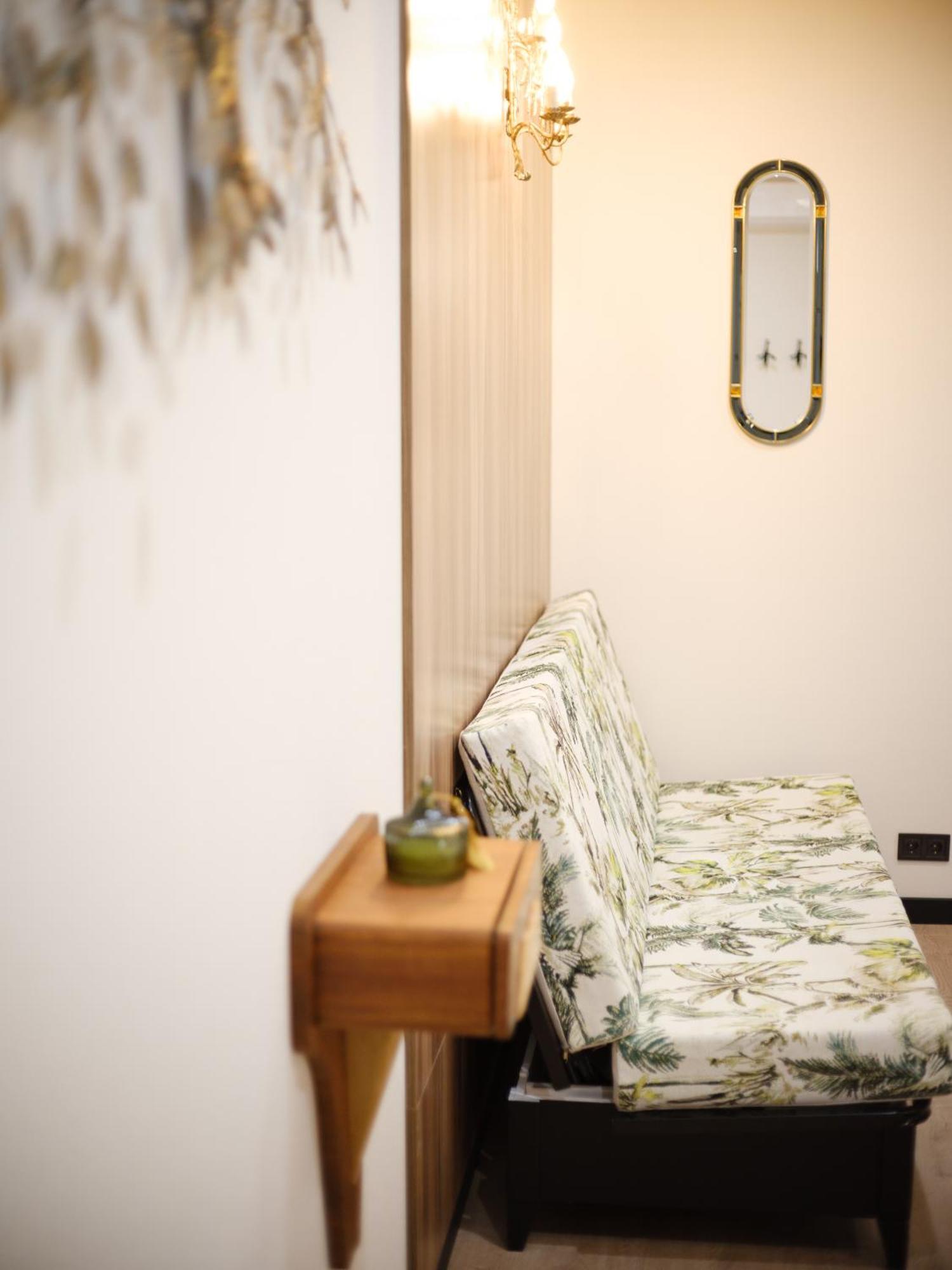 Mola Mola Apart Hotel Λβιβ Εξωτερικό φωτογραφία