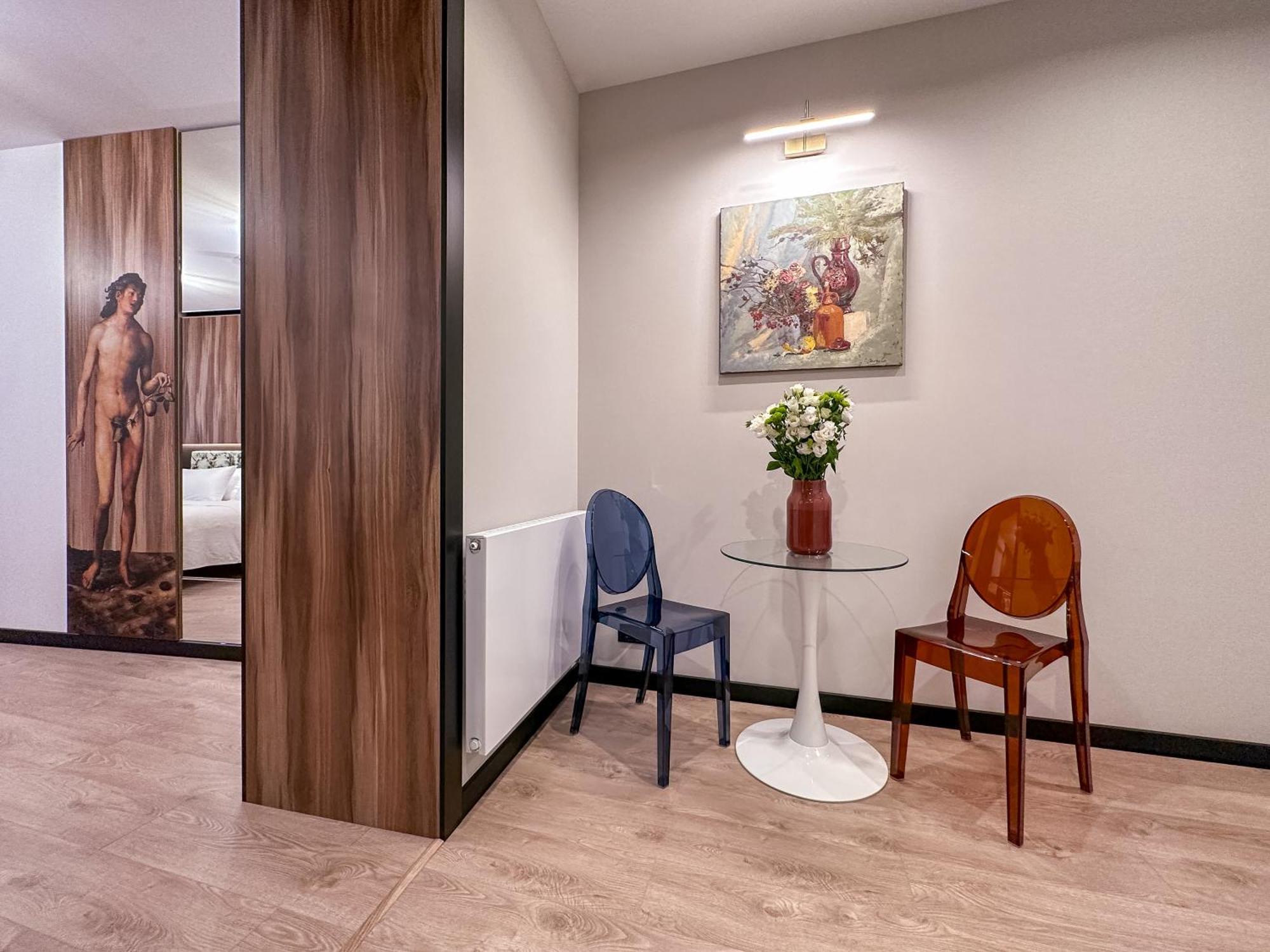 Mola Mola Apart Hotel Λβιβ Εξωτερικό φωτογραφία